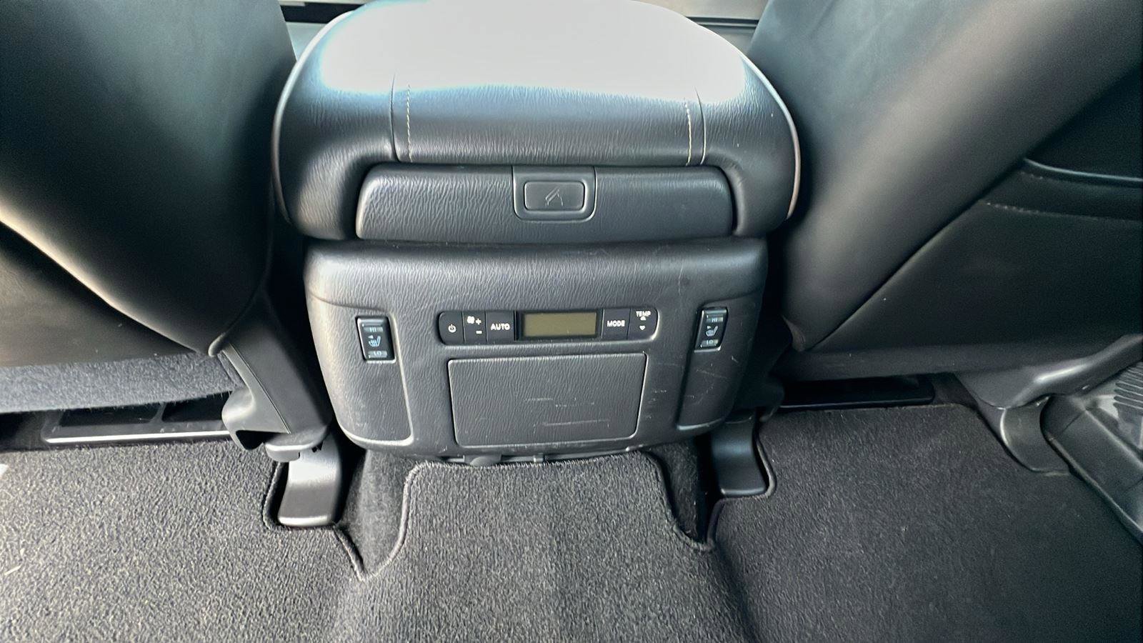 Used 2022 Nissan Armada Platinum w/ Captain's Chairs Package AWD/4WD image 23