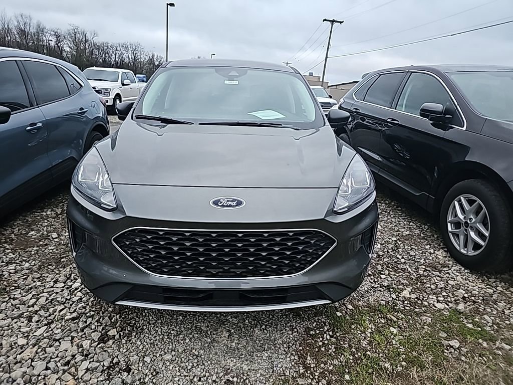 Used 2022 Ford Escape SE w/ Convenience Package image 2