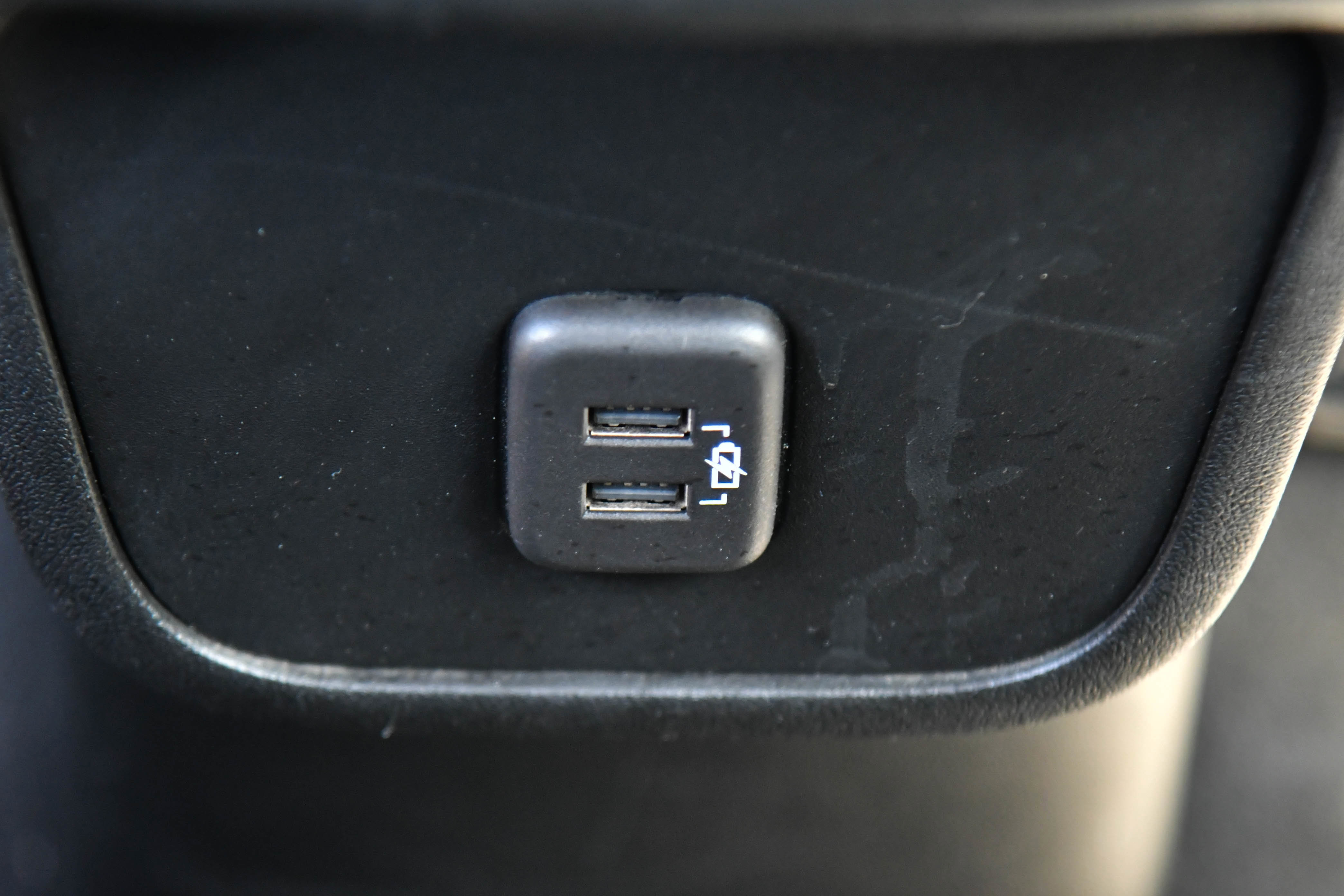 Used 2021 Chevrolet Equinox LS FWD image 33