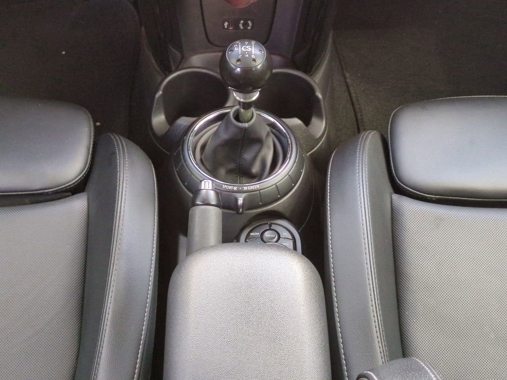 Used 2016 MINI Cooper S image 17