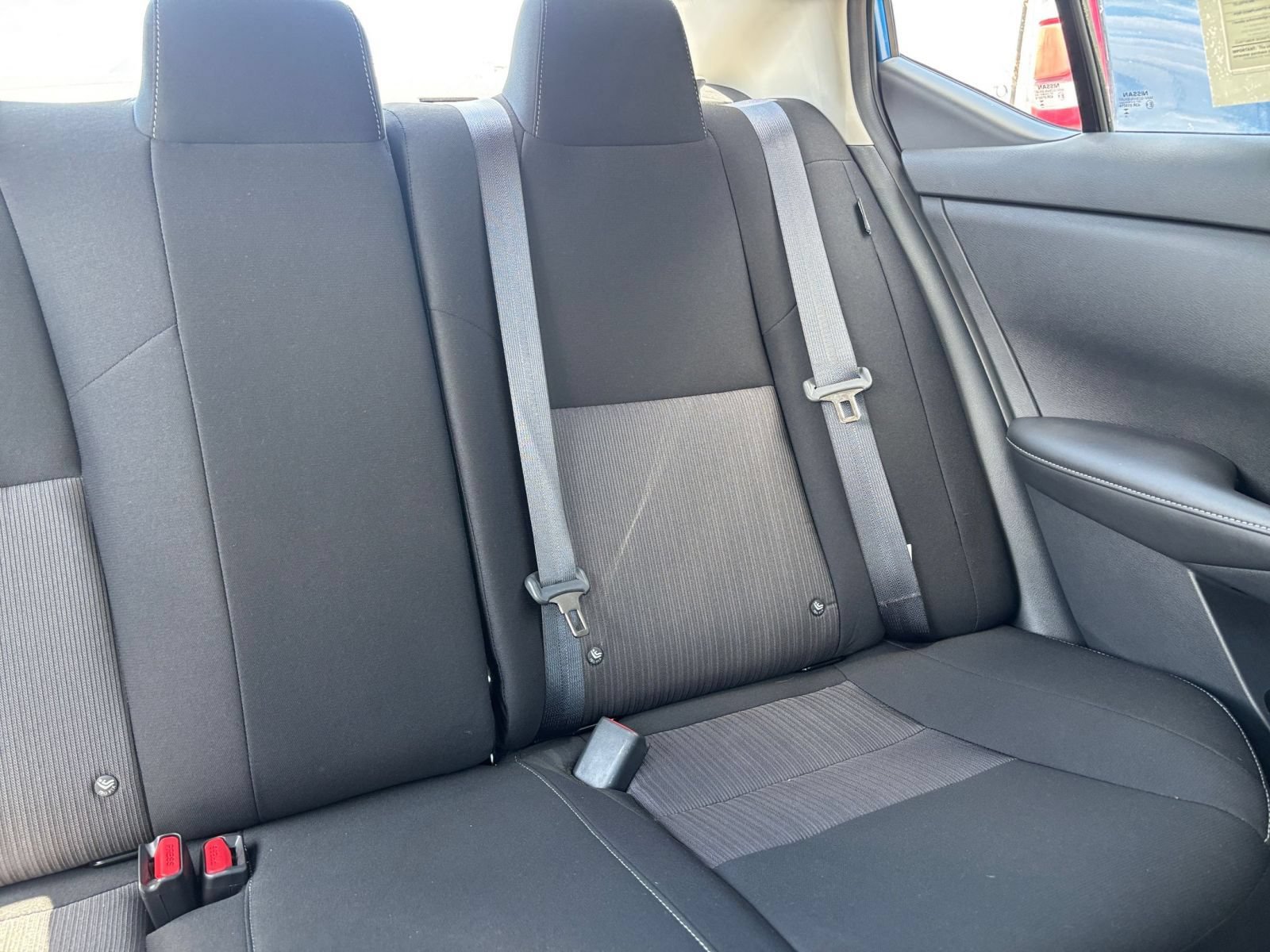 Used 2025 Nissan Sentra SV FWD image 35