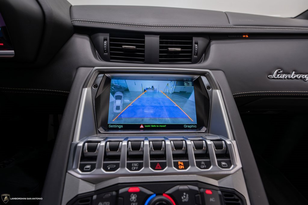 Used 2015 Lamborghini Aventador LP 700-4 image 48