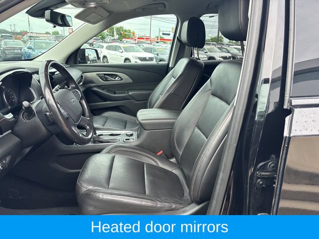Used 2020 Chevrolet Traverse RS w/ LPO, Floor Liner Package FWD image 9