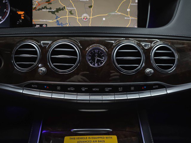 Used 2015 Mercedes-Benz S 550 4MATIC Sedan image 30