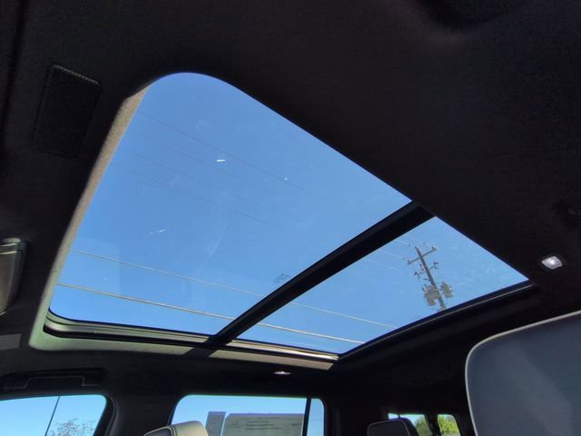 New 2026 Chevrolet Suburban Premier w/ Sun And Tow Package image 17