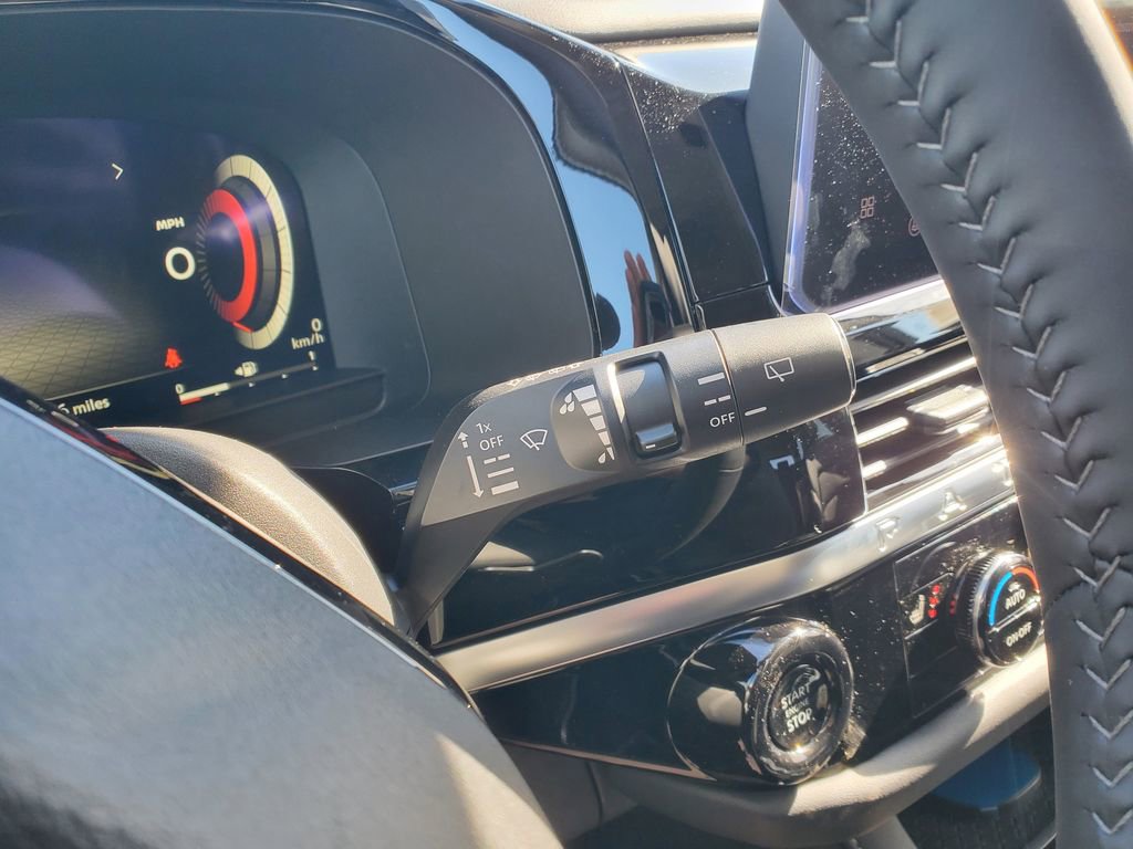 New 2026 Nissan Pathfinder SL image 26