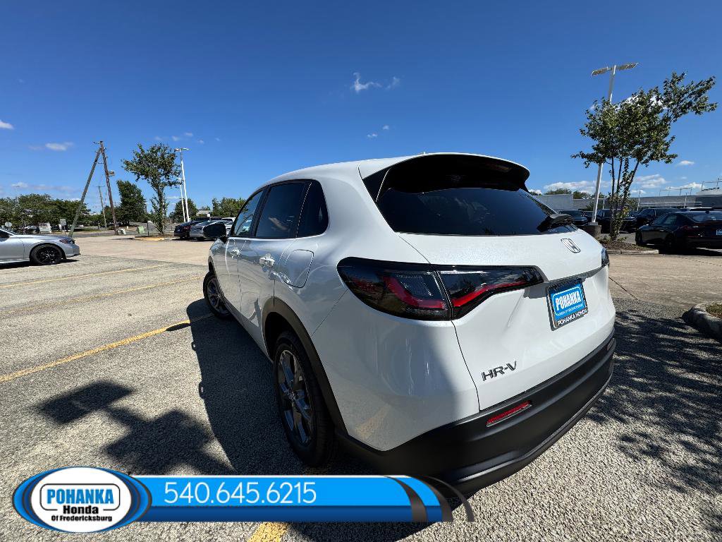 New 2026 Honda HR-V LX image 3