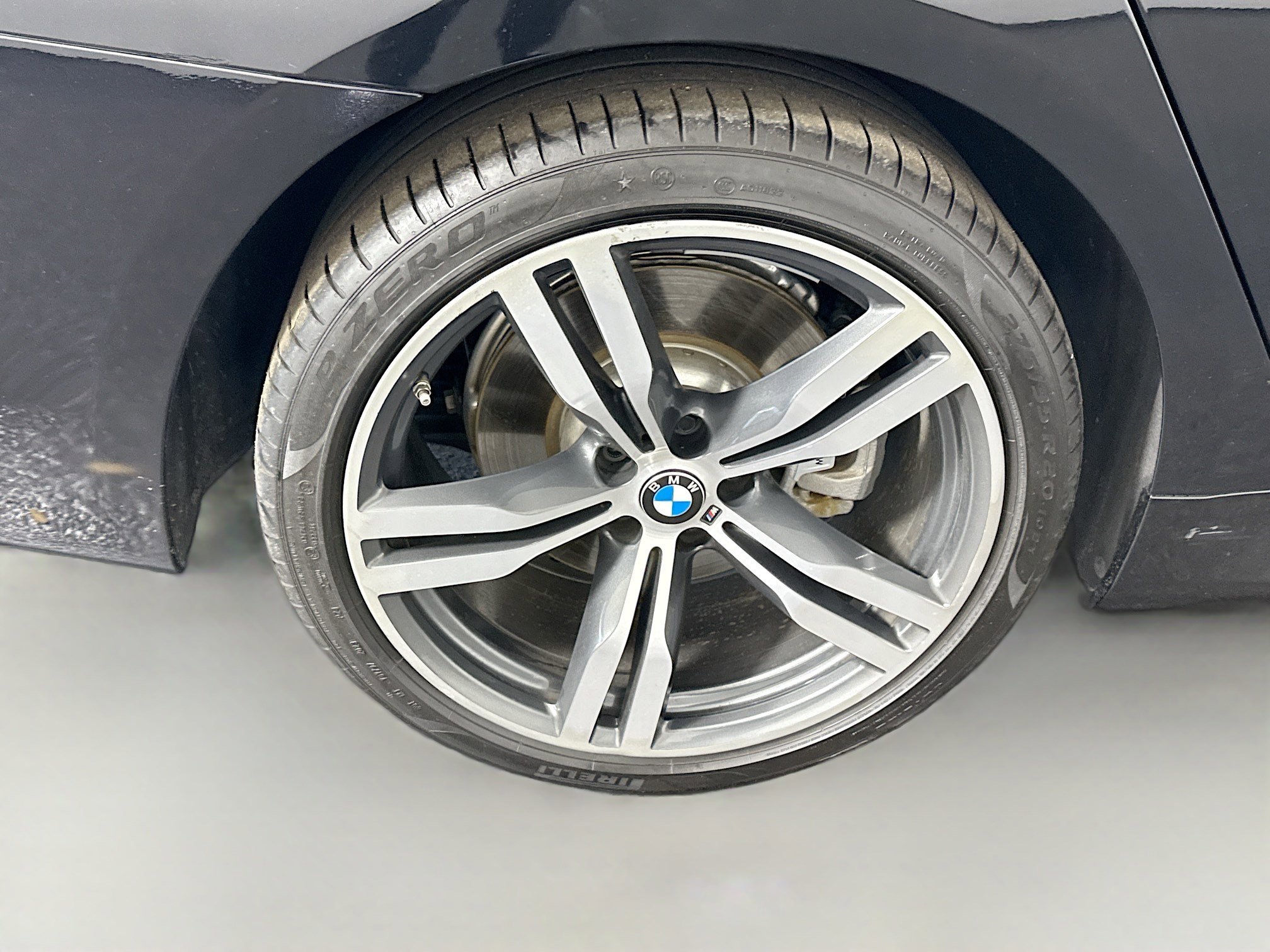 Used 2019 BMW 740i w/ Executive Package image 33