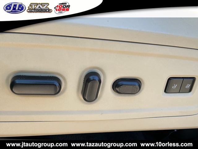 Used 2017 Lincoln Navigator Reserve AWD/4WD image 11