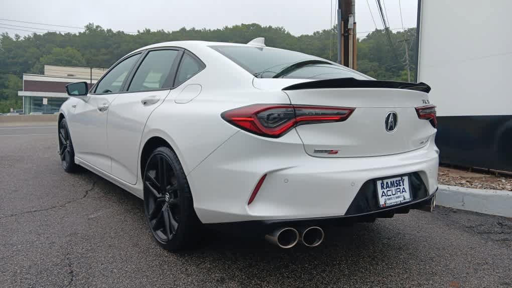 Used 2025 Acura TLX Type S AWD/4WD image 3