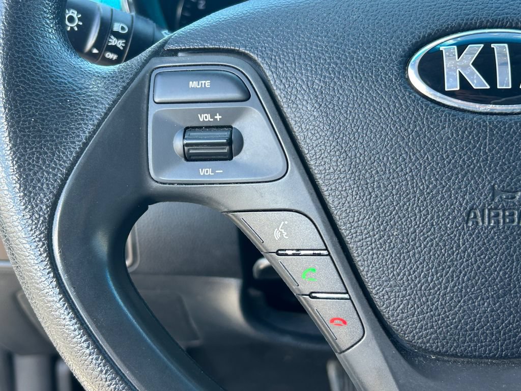 Used 2017 Kia Forte LX FWD image 15
