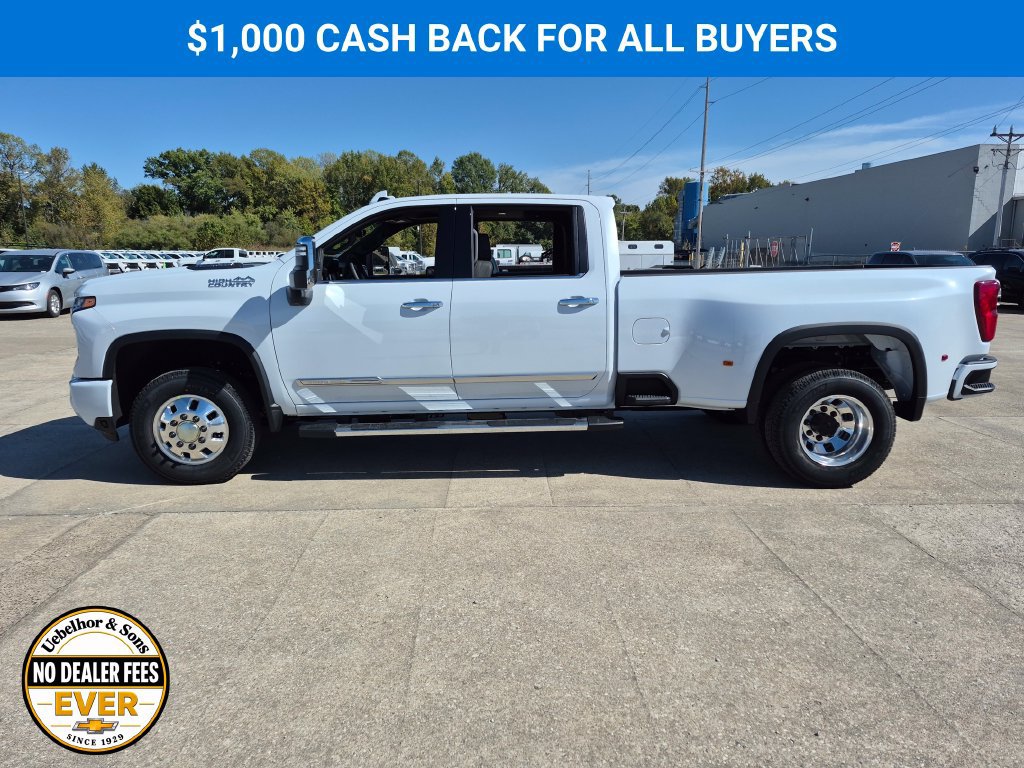 New 2026 Chevrolet Silverado 3500 High Country w/ High Country Premium Package AWD/4WD image 4