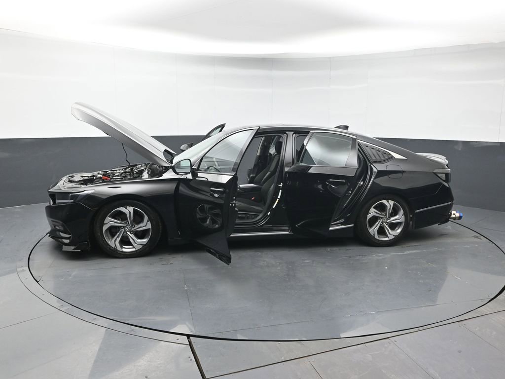Used 2020 Honda Accord EX image 46