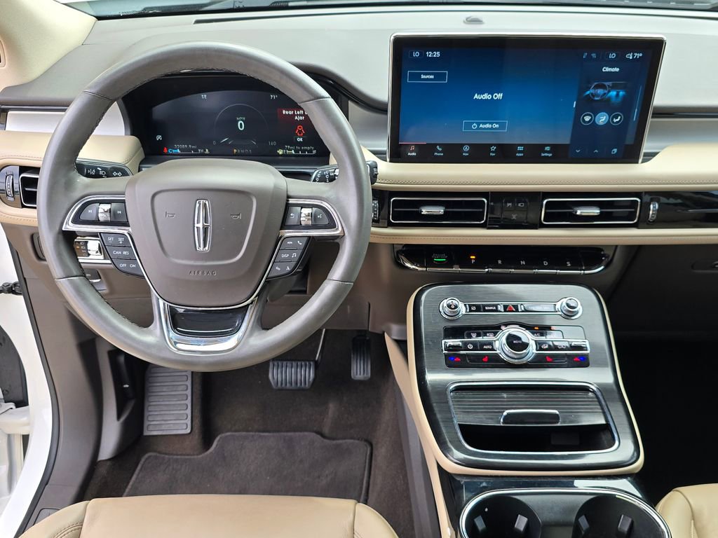 Used 2021 Lincoln Nautilus FWD w/ Equipment Group 101A image 21