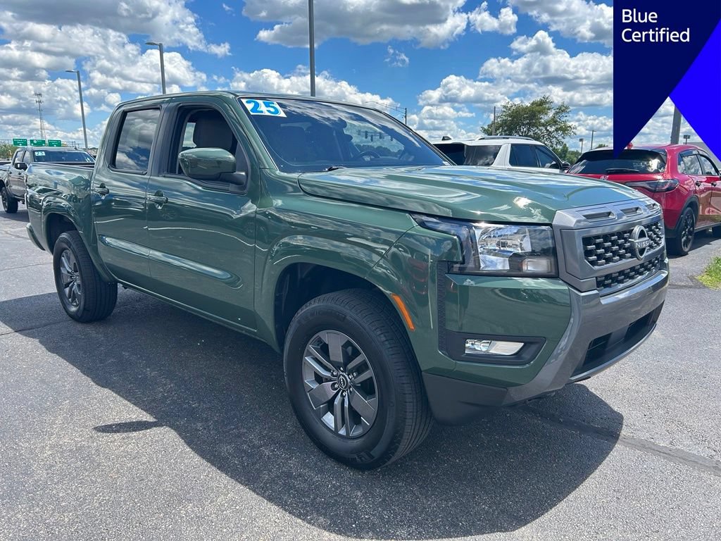 Used 2025 Nissan Frontier SV w/ SV Convenience Package AWD/4WD image 2