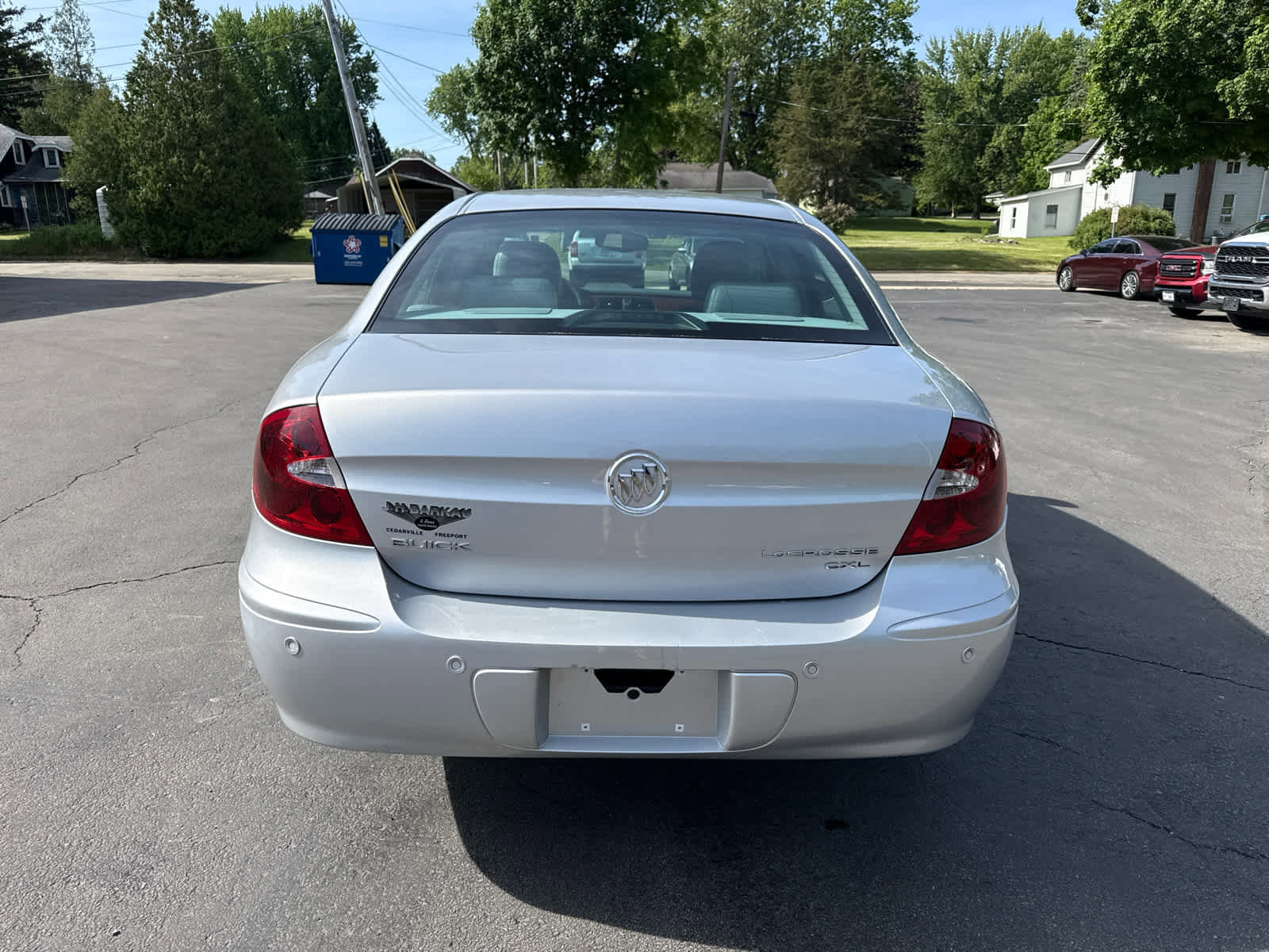 Used 2005 Buick LaCrosse CXL w/ Gold Convenience Package FWD image 4