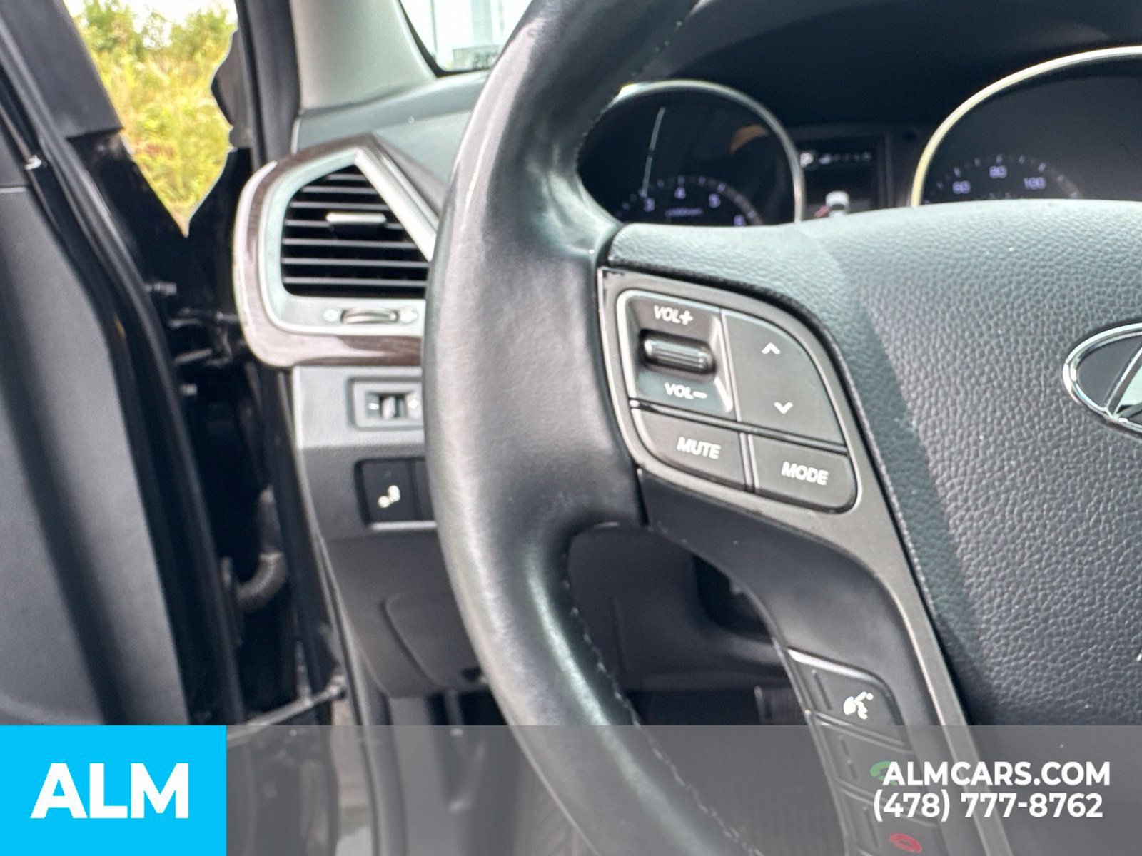 Used 2017 Hyundai Santa Fe Sport FWD image 17