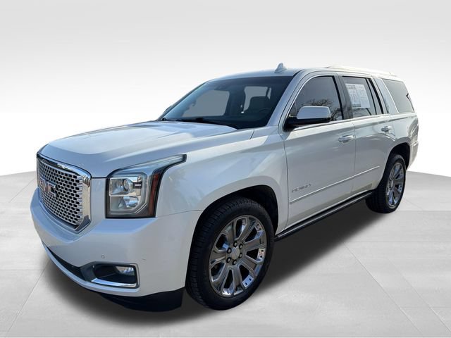 Used 2015 GMC Yukon Denali w/ Premium Package AWD/4WD image 3