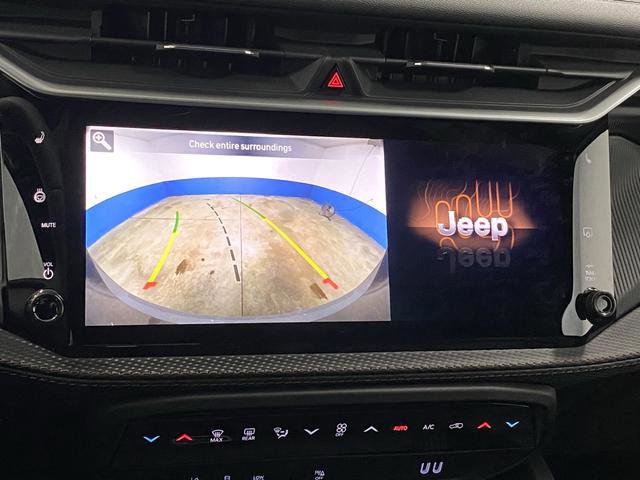 New 2026 Jeep Cherokee Overland w/ Trailer Tow Group image 15