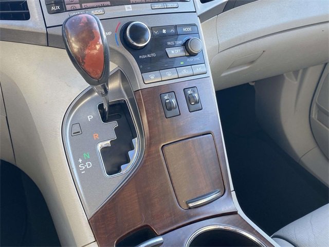 Used 2010 Toyota Venza AWD image 30