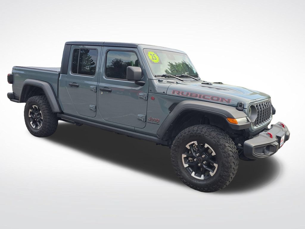 Used 2025 Jeep Gladiator Rubicon w/ Safety Group AWD/4WD image 9