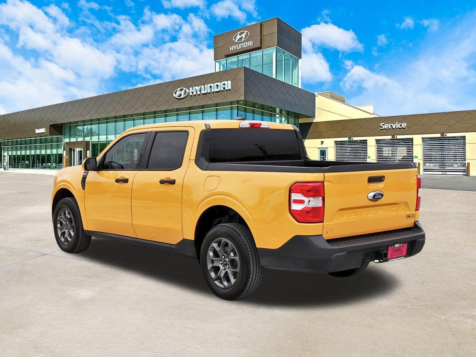 Used 2023 Ford Maverick XLT w/ XLT Luxury Package FWD image 8
