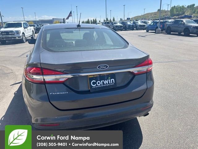 Used 2018 Ford Fusion S FWD image 11