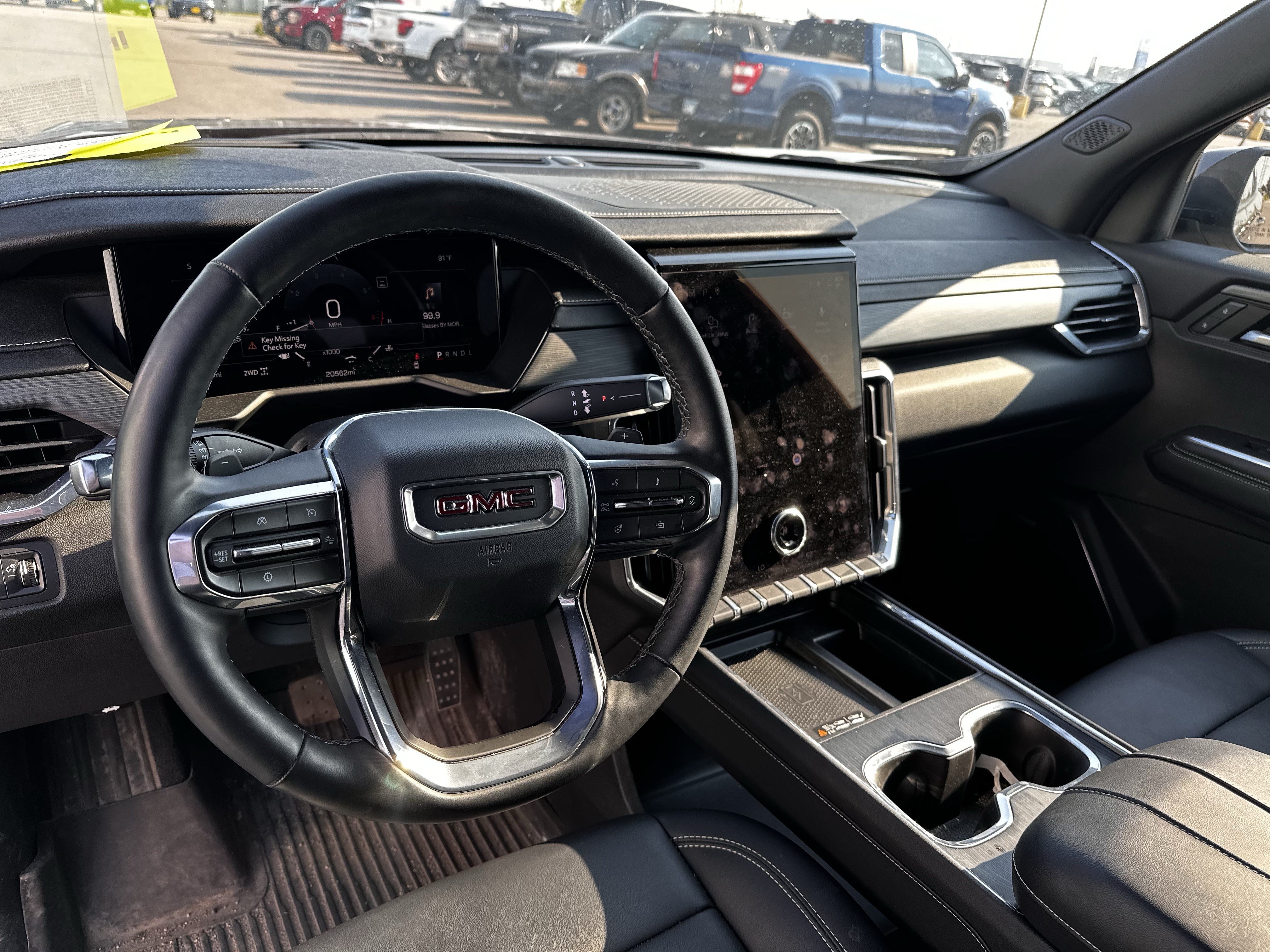 Used 2024 GMC Acadia Elevation w/ Luxury Package AWD/4WD image 5