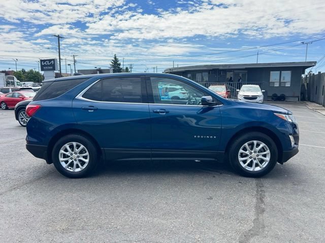 Used 2020 Chevrolet Equinox LT w/ Driver Convenience Package AWD/4WD image 6