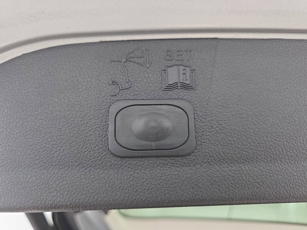Used 2014 Ford Escape Titanium AWD/4WD image 33