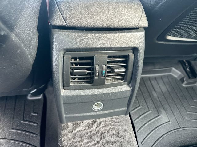 Used 2013 BMW 335i xDrive Sedan AWD/4WD image 21