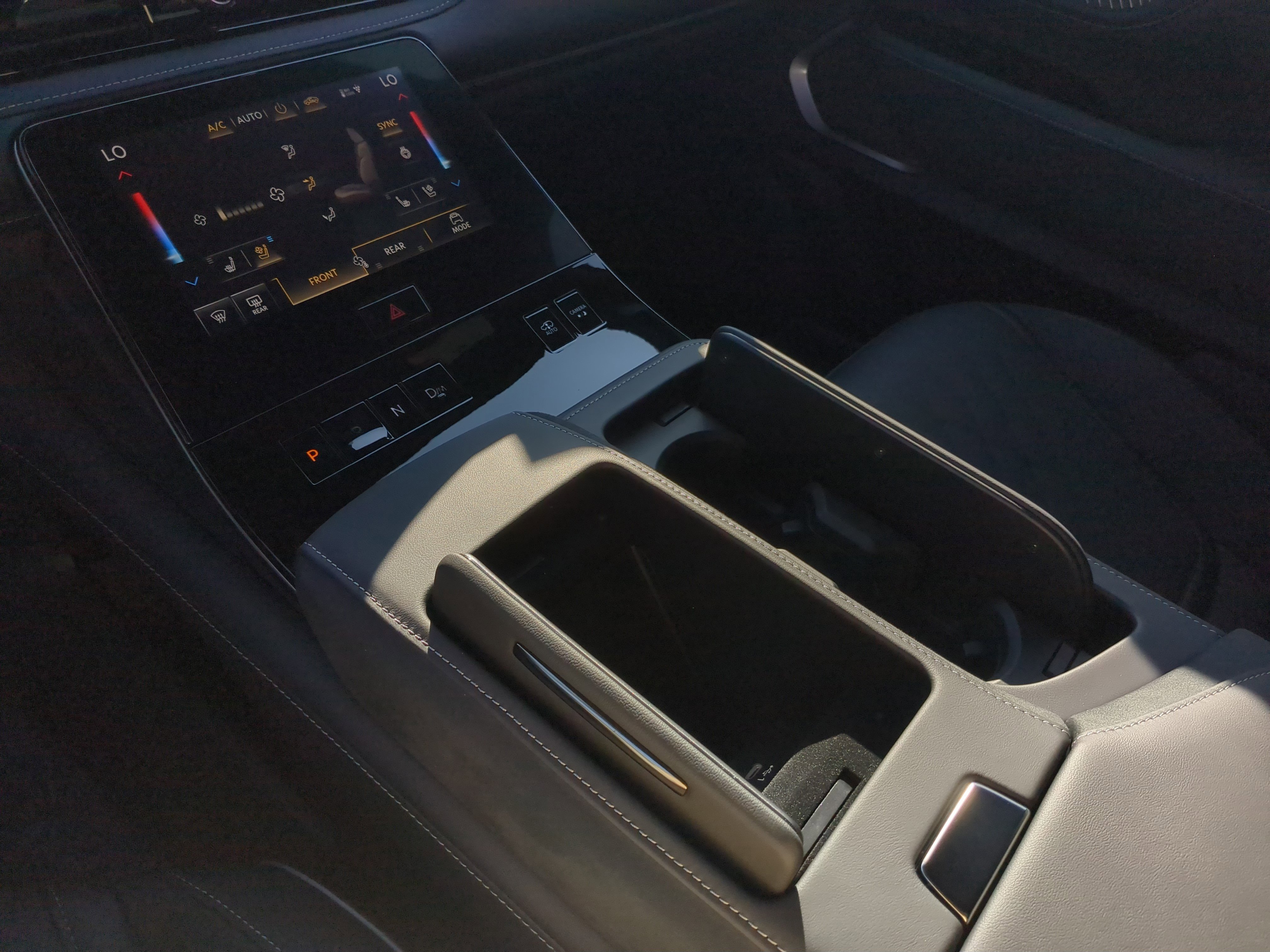 New 2026 INFINITI QX80 Autograph w/ Premium Cargo Package image 16