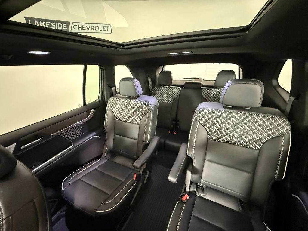 Used 2025 GMC Acadia Denali w/ Super Cruise Package image 36