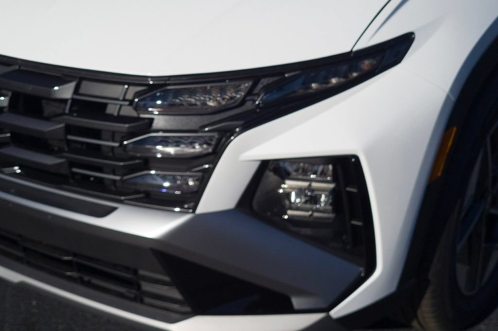 New 2026 Hyundai Tucson Blue SE FWD image 11