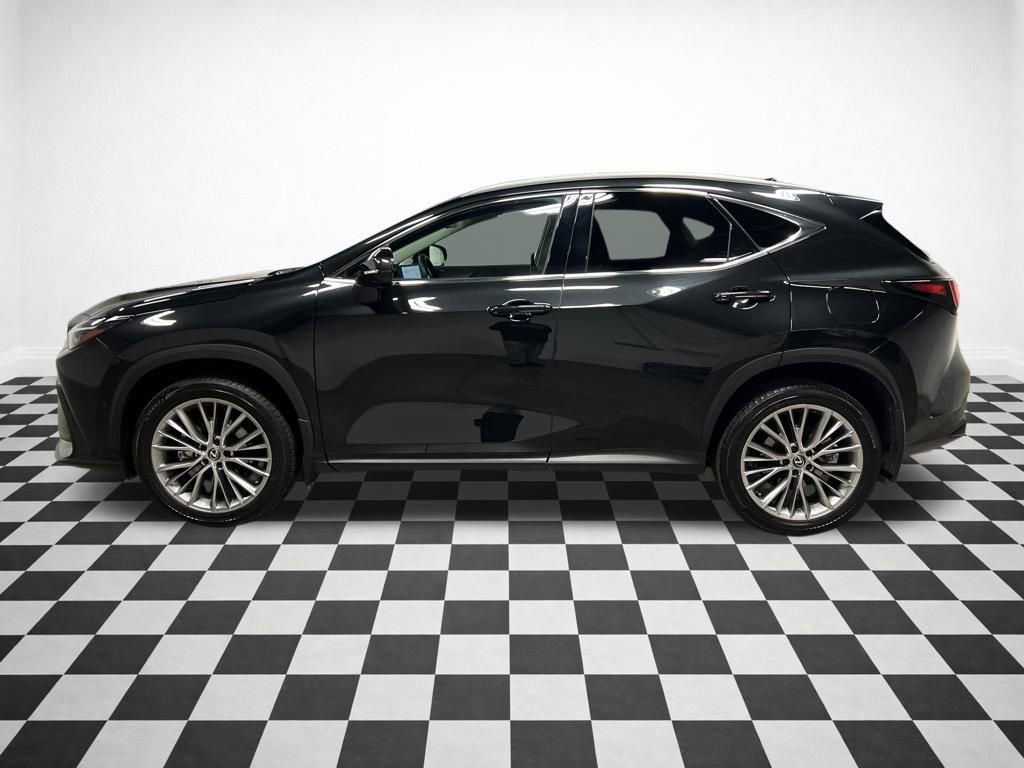 Used 2024 Lexus NX 350h AWD w/ Vision Package image 2