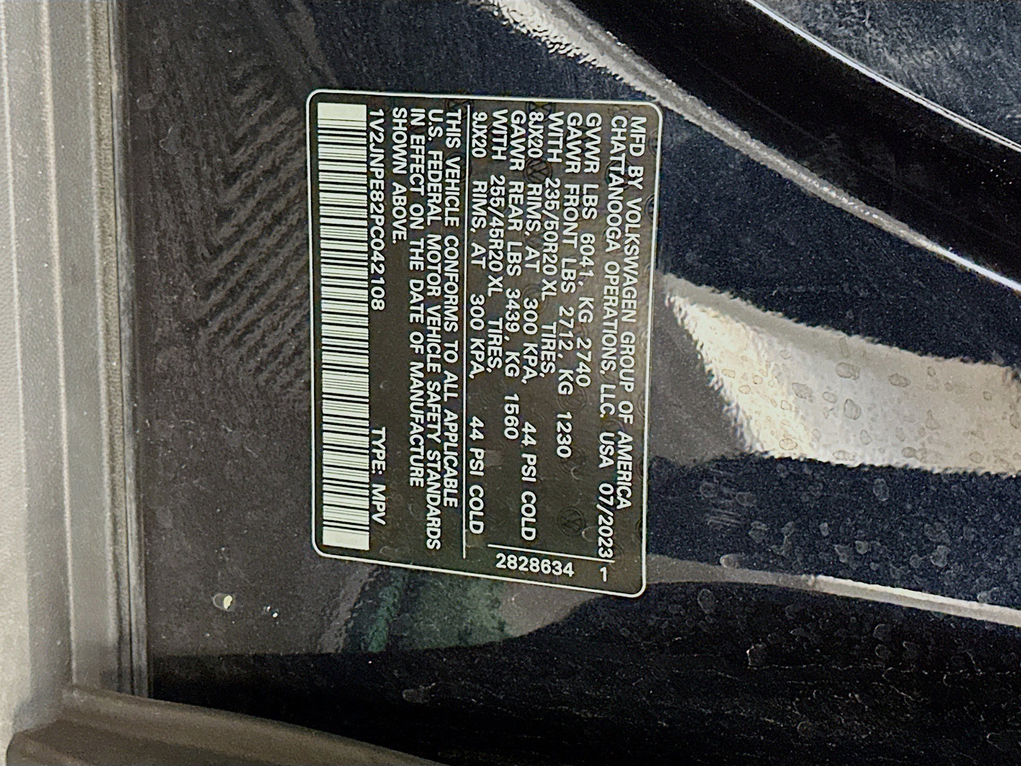 Used 2023 Volkswagen ID.4 Pro S Plus AWD/4WD image 12