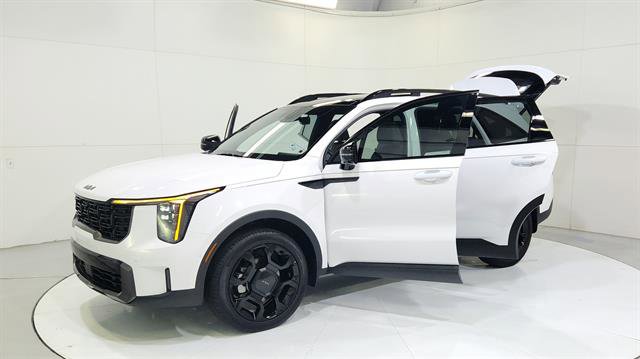 Used 2025 Kia Sorento SX Prestige w/ Sage Leather Package image 31