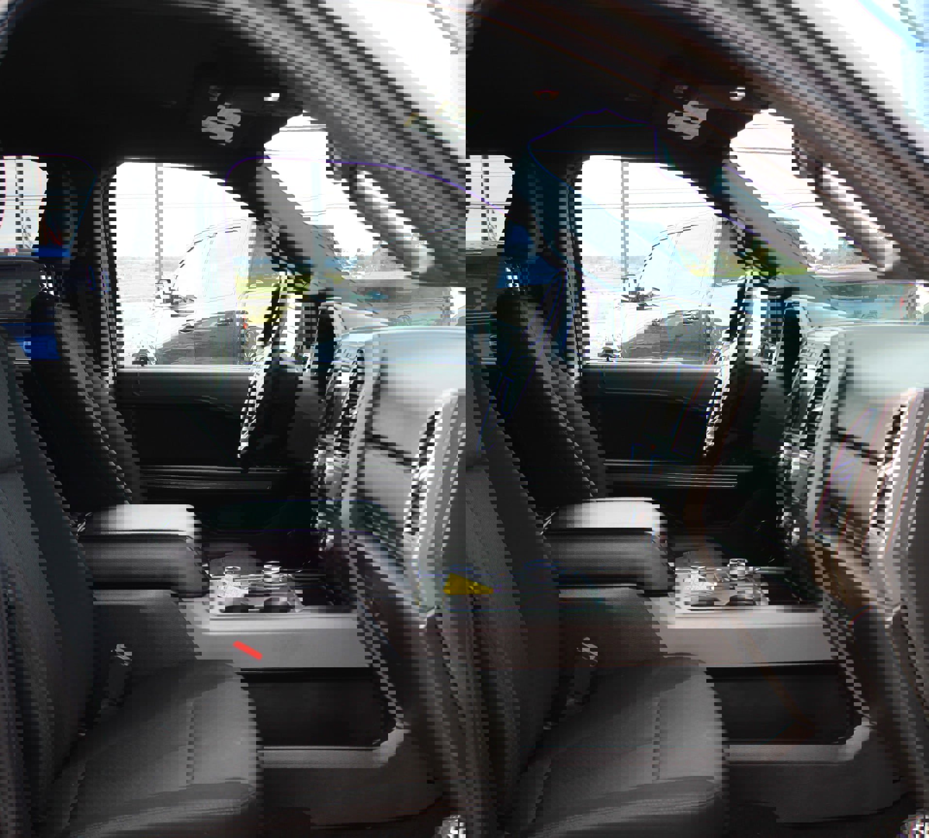 Used 2021 Ford Expedition XLT image 23