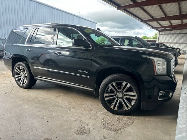 Used 2019 GMC Yukon Denali w/ Denali Ultimate Package AWD/4WD image 2