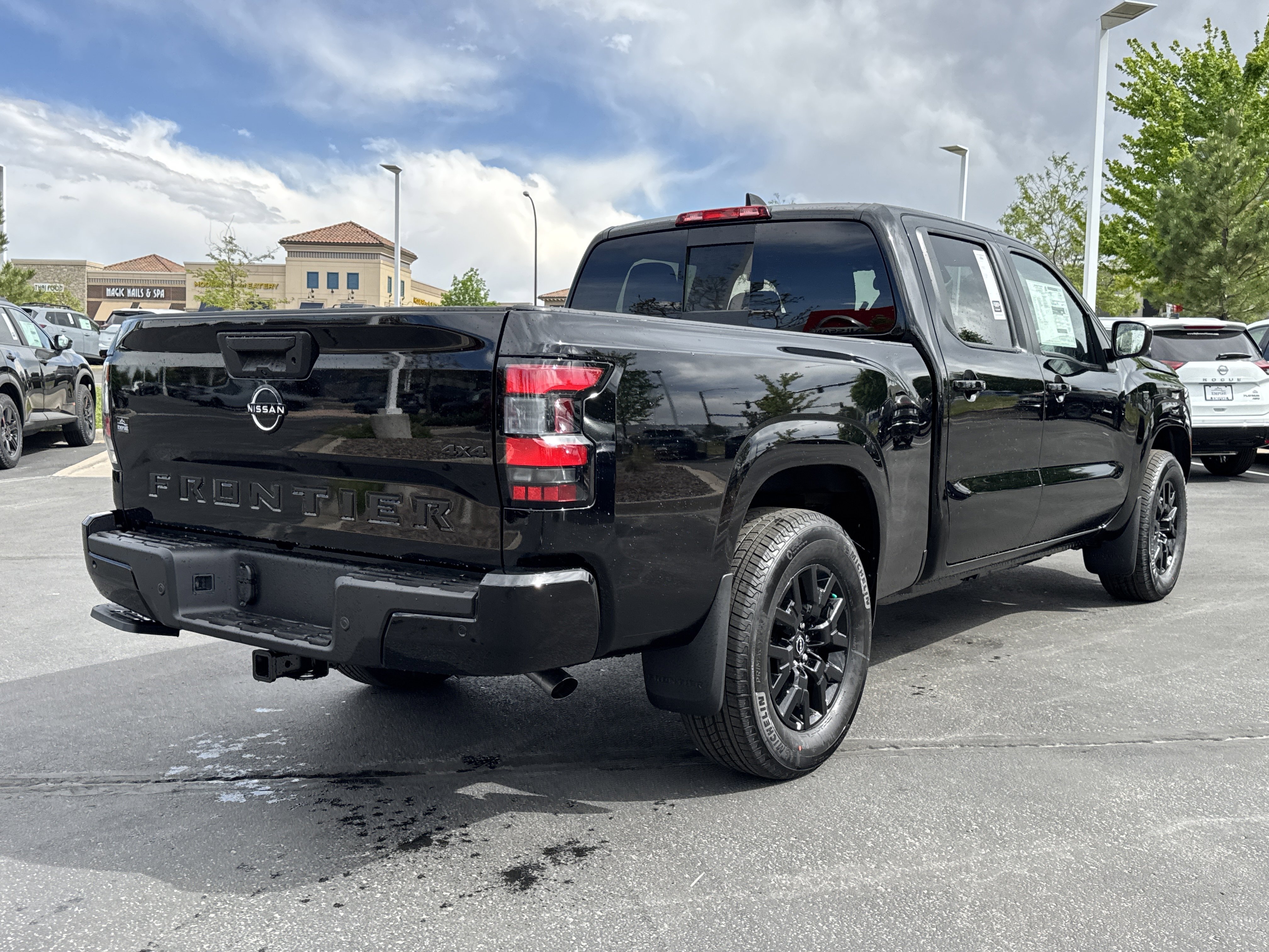 New 2026 Nissan Frontier SV w/ Tow Package AWD/4WD image 3
