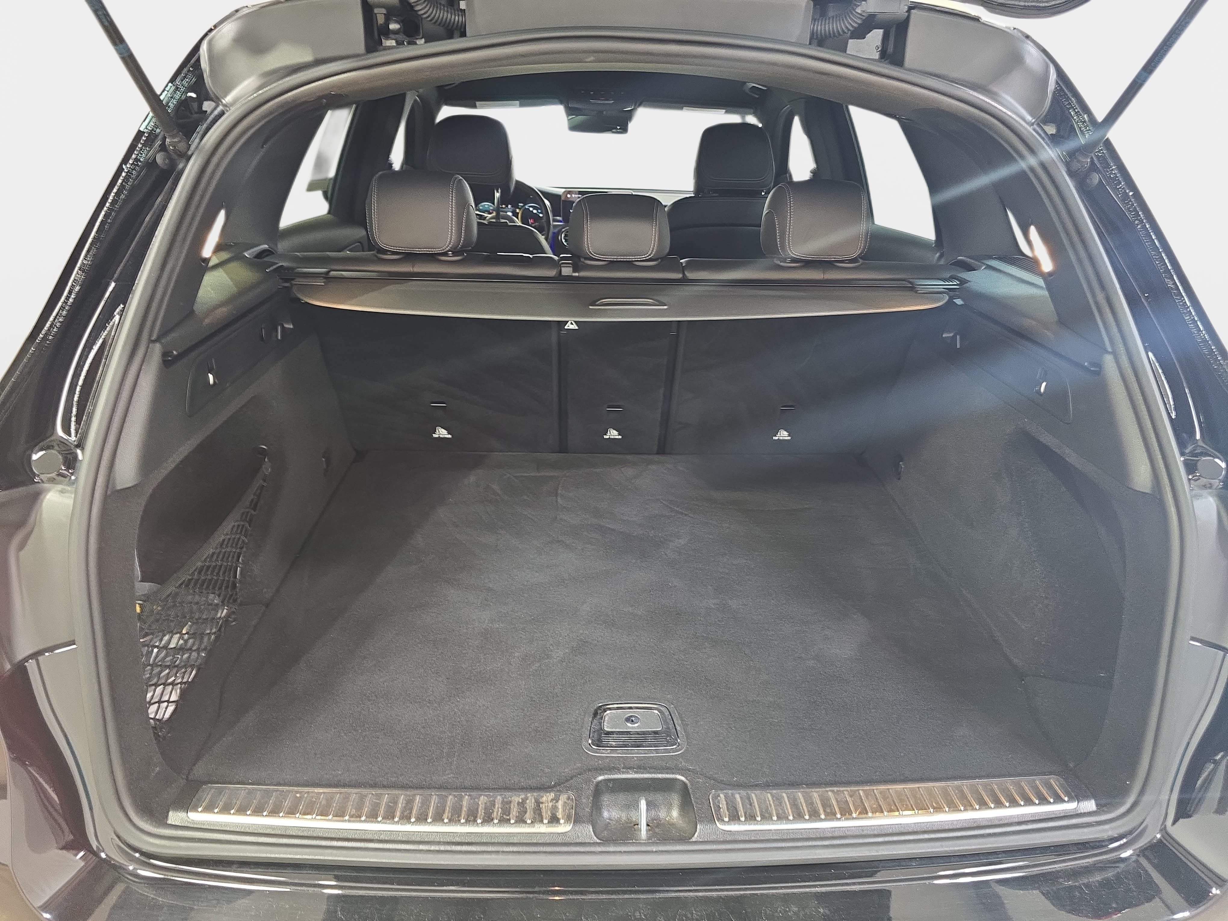 Used 2022 Mercedes-Benz GLC 300 4MATIC image 27