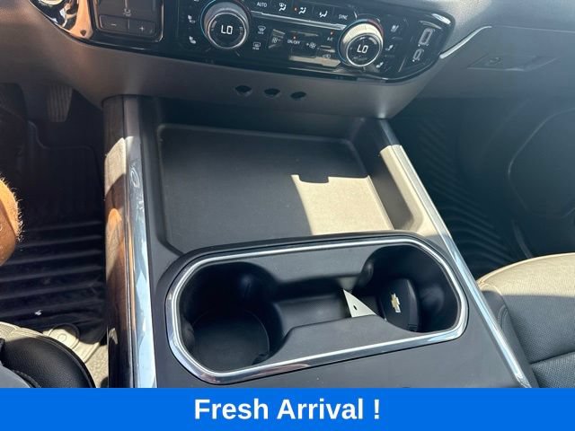 Used 2024 Chevrolet Silverado 3500 LTZ w/ LTZ Convenience Package AWD/4WD image 7