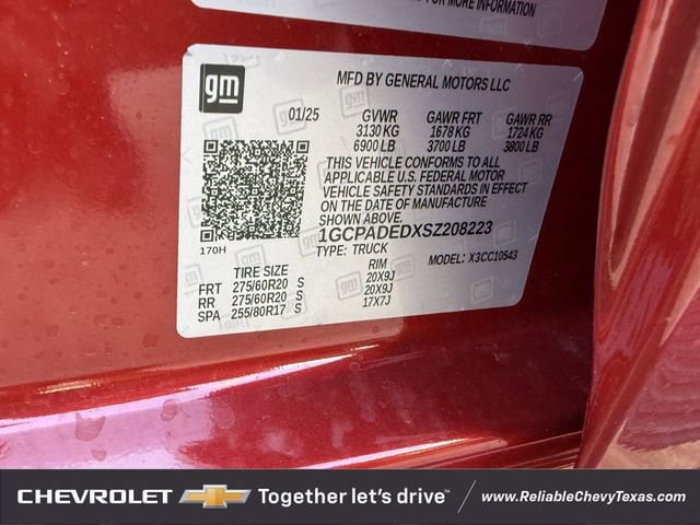 Used 2025 Chevrolet Silverado 1500 RST w/ Convenience Package II image 10