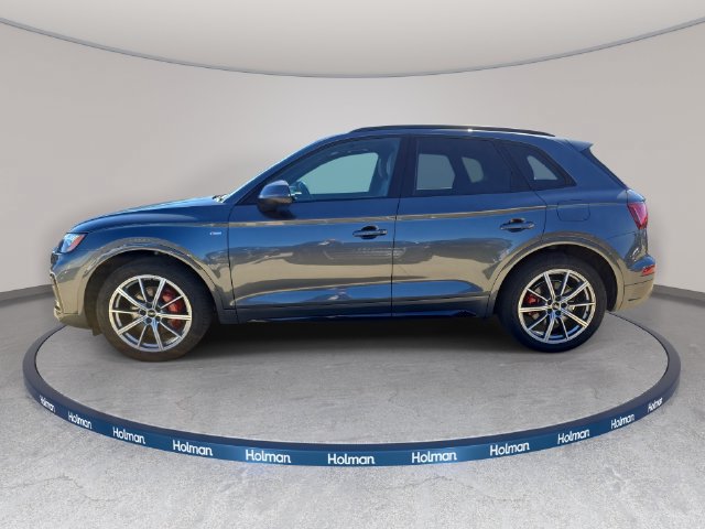 Used 2024 Audi Q5 e Premium Plus AWD/4WD image 9