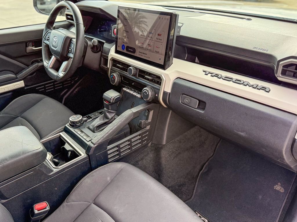 Used 2024 Toyota Tacoma TRD Off-Road AWD/4WD image 9