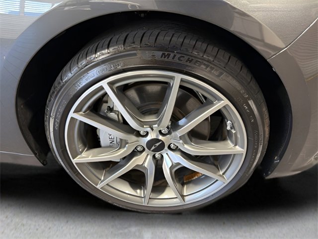 Used 2025 Genesis G70 2.5T image 37