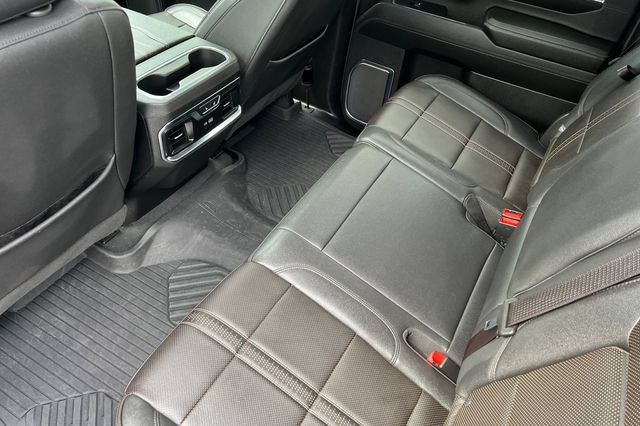 Used 2024 Chevrolet Silverado 3500 High Country w/ High Country Premium Package AWD/4WD image 13