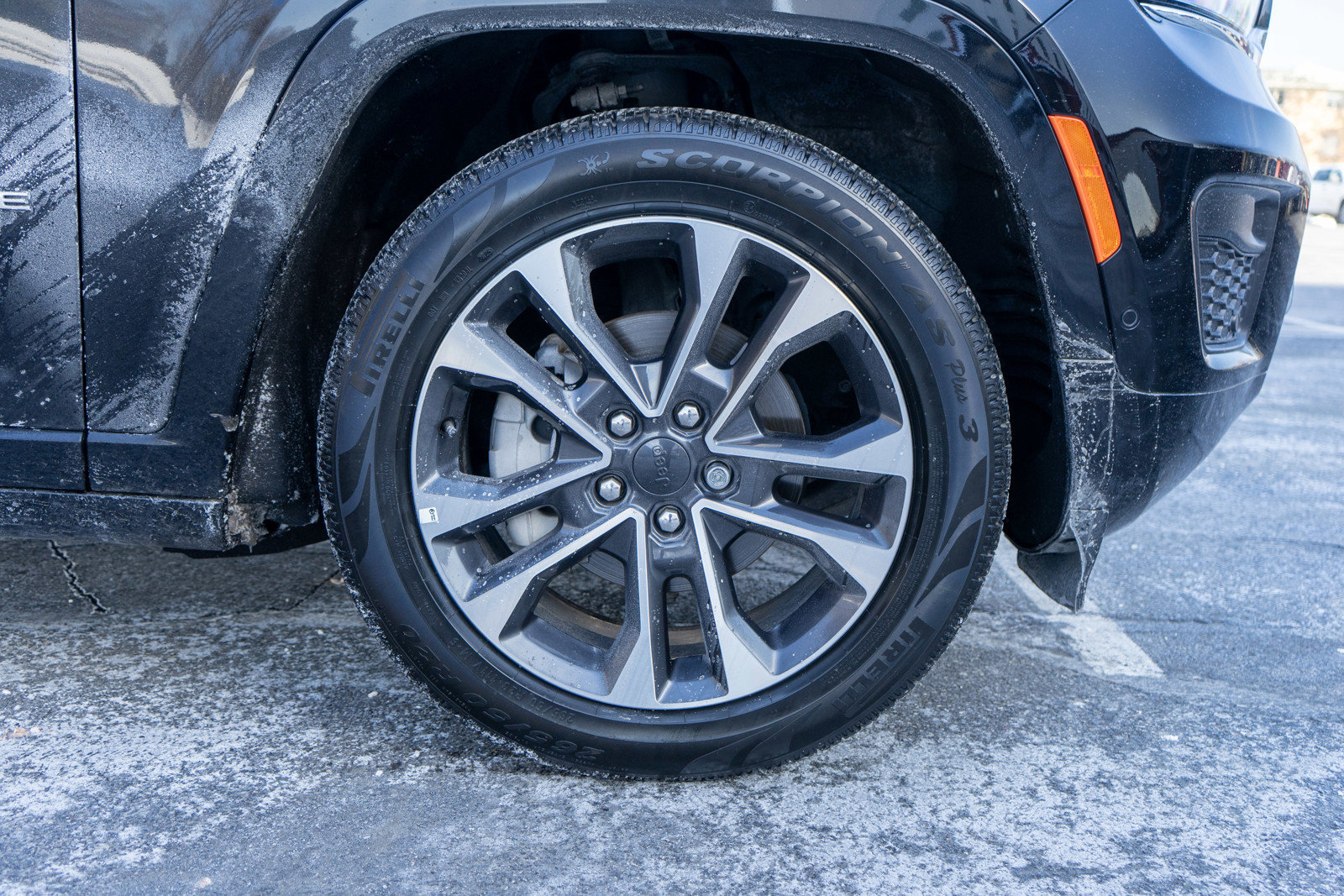 Used 2025 Jeep Grand Cherokee Overland image 11