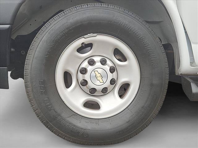 Used 2023 Chevrolet Express 3500 LS RWD image 27