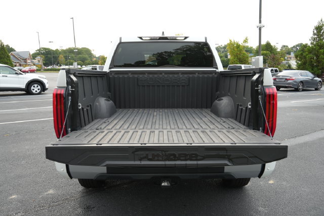 Used 2024 Toyota Tundra Limited AWD/4WD image 12
